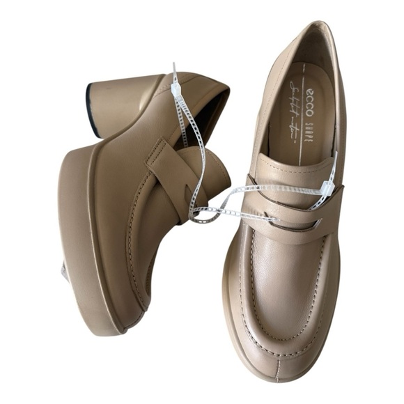ECCO Women's Shape Sculpted-Motion 55 Mm Platform Loafers in Beige NWOB - Picture 8 of 16